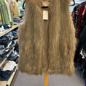 Faux Fur Vest in Brown